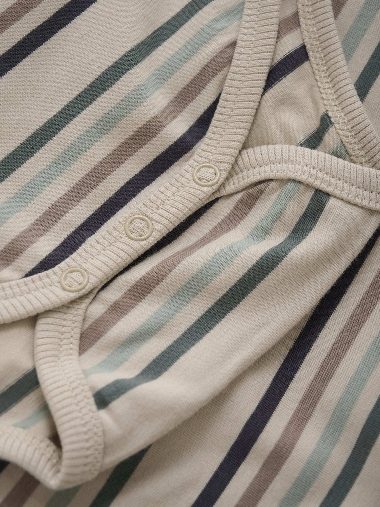 Enfant body LM streep balsam green 56