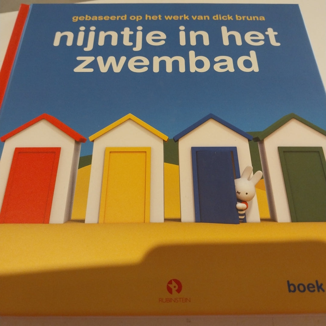 Nijntje in het zwembad 2+