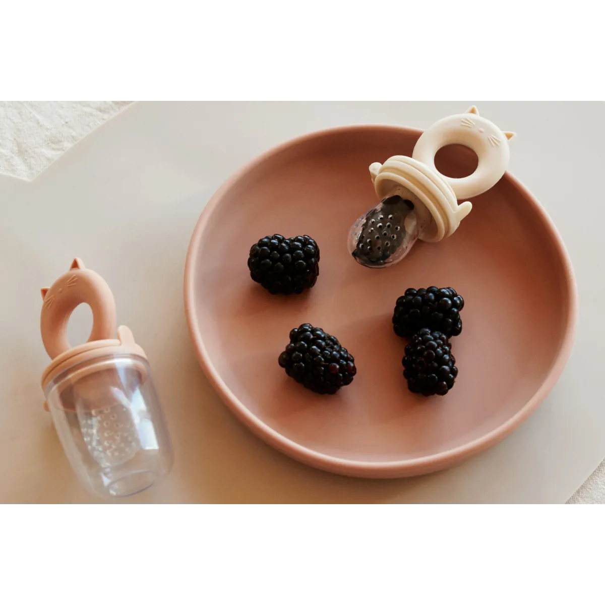 Liewood fruitspeen Miranda kattenvorm 2-pack +6 mnd