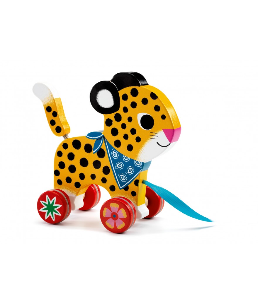 Djeco pull along toy Greta jat leopard